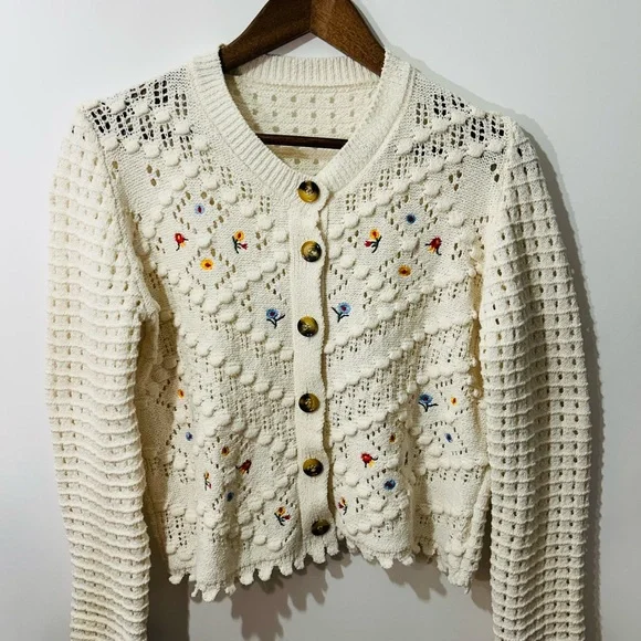 Vintage Inspired Classic Woman's Cream Embroidered Openwork Knit Cardigan - Picture 2 of 9